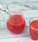hacer agua de fresa