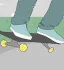 hacer skateboard (patineta)