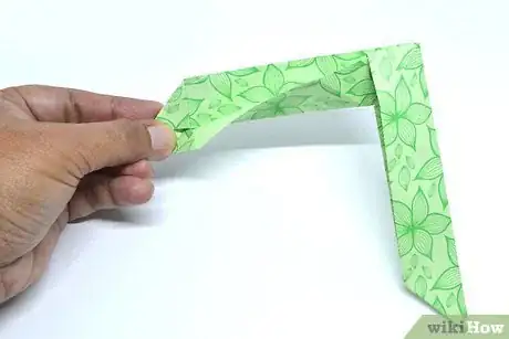 Imagen titulada Make a Paper Boomerang Step 23