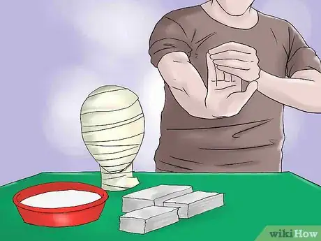 Imagen titulada Make Mannequin Heads Step 5