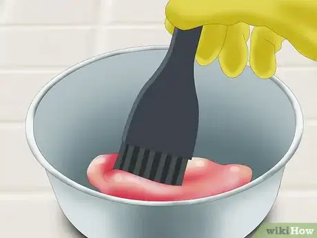 Imagen titulada Do a Strand Test Before Dyeing Your Hair Step 2