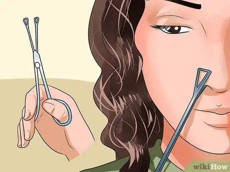 Imagen titulada Pierce Your Own Nose Step 8