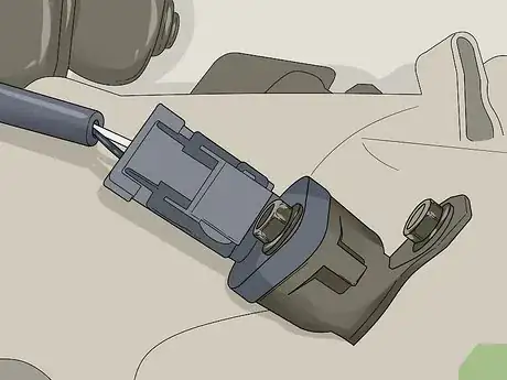 Imagen titulada Test a Vehicle Speed Sensor with a Multimeter Step 3