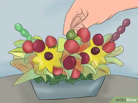 Imagen titulada Make Edible Arrangements Step 10
