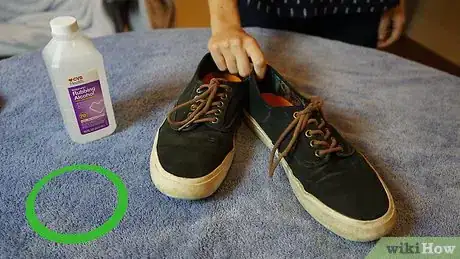 Imagen titulada Clean Vans Step 2