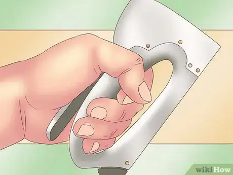 Imagen titulada Refill a Stapler Step 10
