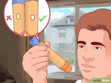 Imagen titulada Use an Epipen Step 9