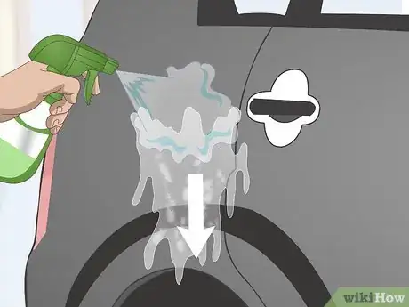 Imagen titulada Remove Overspray Step 5