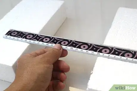 Imagen titulada Build a Spaghetti Bridge Step 2