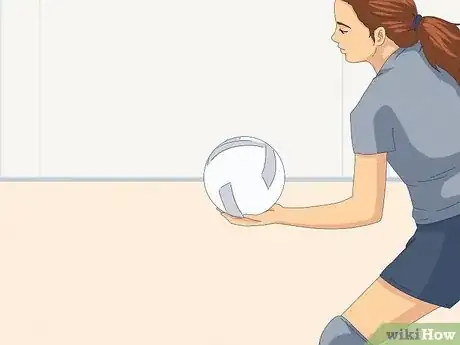 Imagen titulada Do an Underhand Serve Step 3
