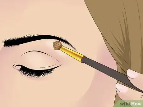 Imagen titulada Make Your Eyes Look Less Droopy Step 3