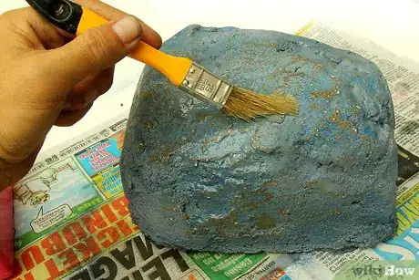 Imagen titulada Make Fake Rocks with Concrete Step 13