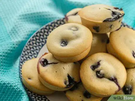Imagen titulada Make Muffins Step 38