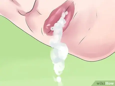 Imagen titulada Clean Your Teeth After Wisdom Teeth Removal Step 4