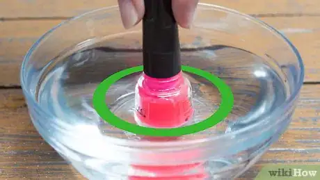 Imagen titulada Thin Nail Polish Step 3