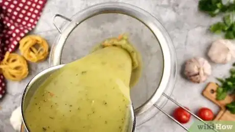 Imagen titulada Reduce Pepper Taste in Food Step 1