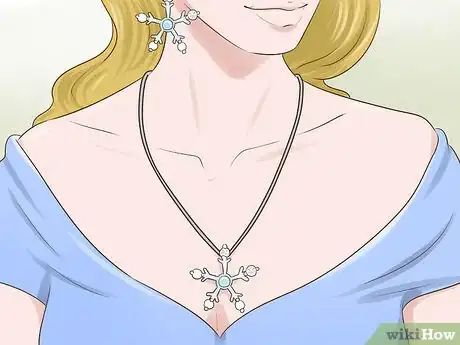 Imagen titulada Pretend to Have Ice Powers Step 5