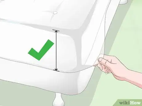 Imagen titulada Prevent Sheets from Slipping Off a Bed Step 9