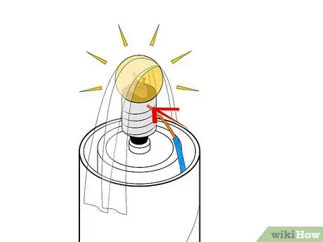 Imagen titulada Make a Homemade Flashlight Step 7