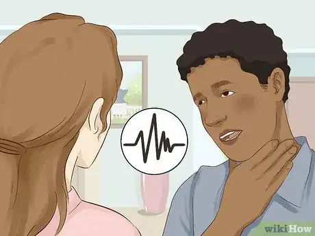 Imagen titulada Fake Losing Your Voice Step 1.jpeg
