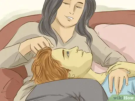 Imagen titulada Cuddle Step 11