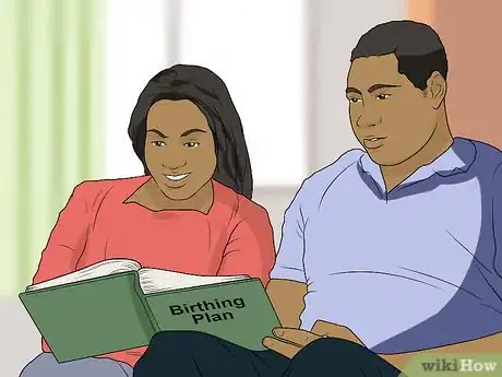 Imagen titulada Get Your Partner Involved in Your Pregnancy Step 6