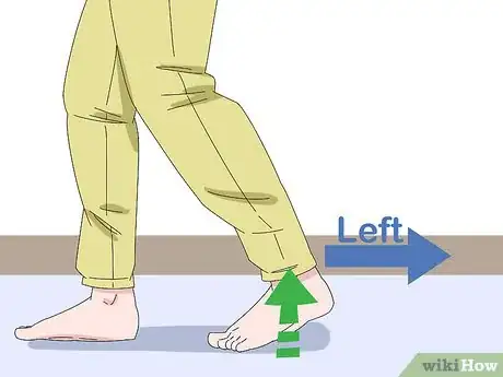 Imagen titulada Dance Salsa Alone Step 5