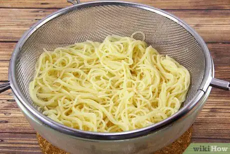 Imagen titulada Cook Spaghetti in the Microwave Step 9