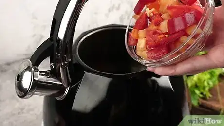 Imagen titulada Cook with Just a Kettle Step 16