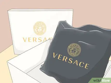 Imagen titulada Know if a Versace Bag Is Real Step 9