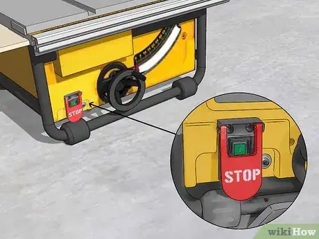 Imagen titulada Use a Table Saw Step 6