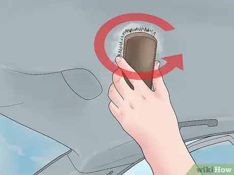 Imagen titulada Clean a Car Ceiling Step 2