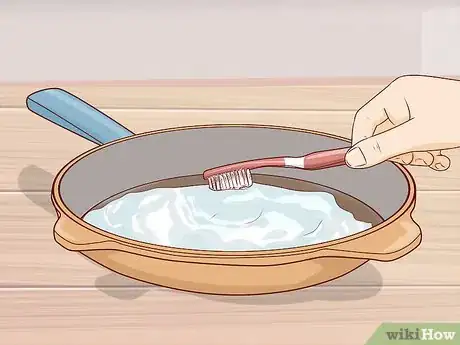 Imagen titulada Clean Le Creuset Step 12