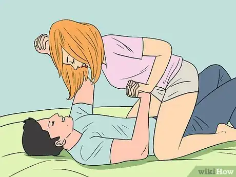 Imagen titulada Play Fight with Your Girlfriend Step 7