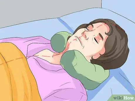 Imagen titulada Use a Neck Pillow Step 9