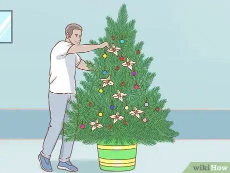 Imagen titulada Clean an Artificial Christmas Tree Step 17