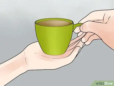 Imagen titulada Drink Green Tea Properly Step 1