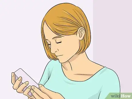 Imagen titulada Put In and Take Out Contacts Step 15