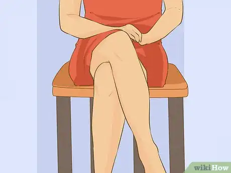 Imagen titulada Avoid an Upskirt Step 7