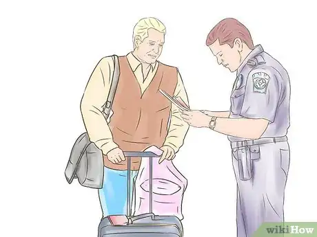 Imagen titulada Travel With a Pacemaker Step 6
