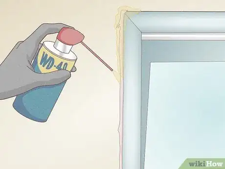 Imagen titulada Remove Caulk Residue Step 3