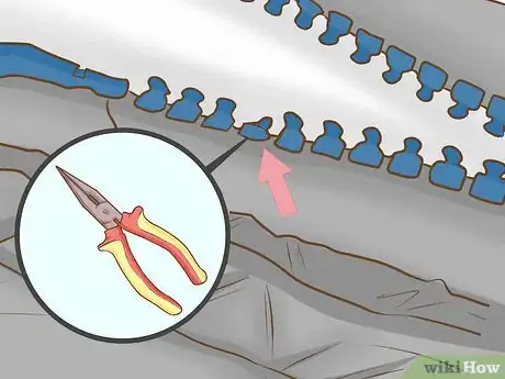 Imagen titulada Loosen a Hard to Close Zipper Step 5