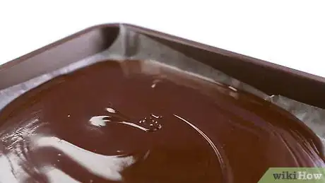 Imagen titulada Freeze Melted Chocolate Step 3