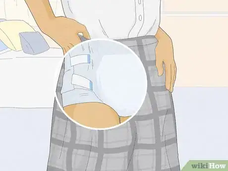 Imagen titulada Cope With Wearing Diapers to School Step 3