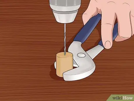 Imagen titulada Make a Water Rocket Step 6