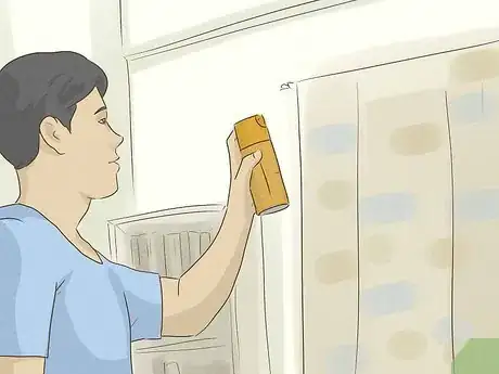 Imagen titulada Smoke In Your Room Without Getting Caught Step 5