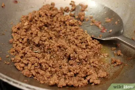 Imagen titulada Make Taco Bell Mexican Pizzas Step 3