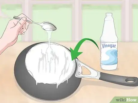 Imagen titulada Clean Circulon Pans Step 10
