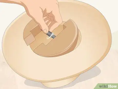 Imagen titulada Stretch a Hat Step 18