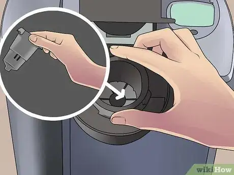 Imagen titulada Descale a Keurig Step 1